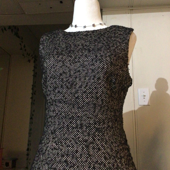 Michael Kors Black & White Vintage / Retro A-line Tiered Wool Dress - Picture 3 of 3